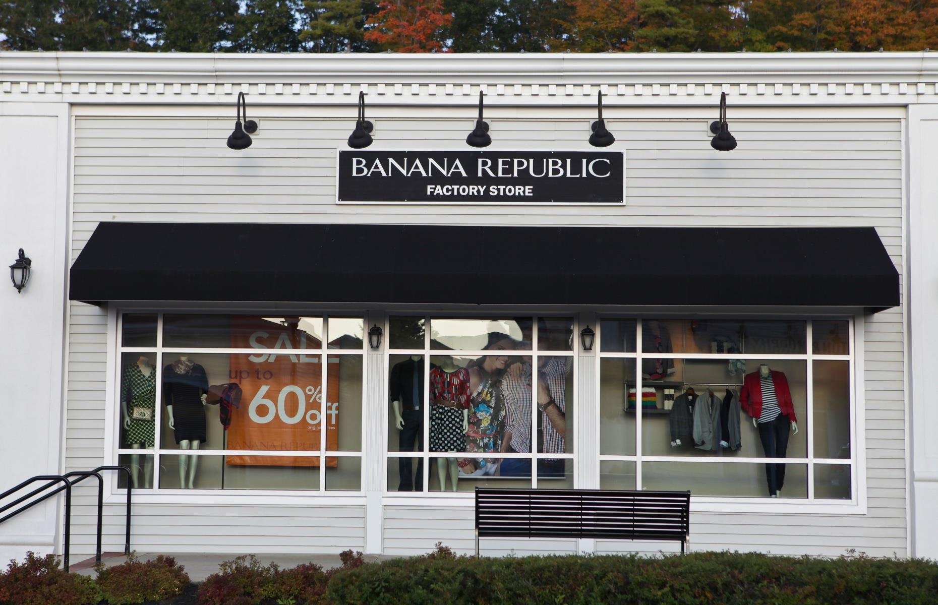 Lee Premium Outlets, Lee, Massachusetts